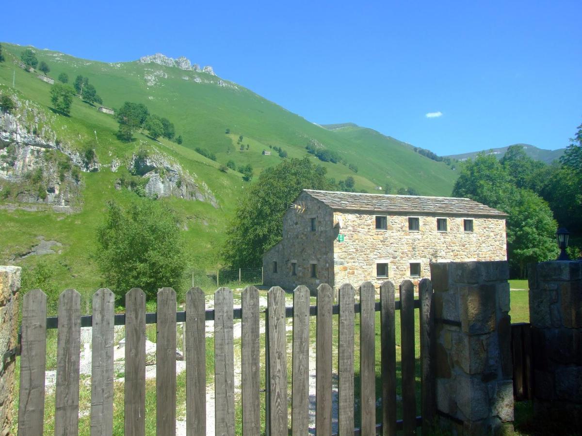 Las Hayucas San Roque de Ríomiera Exteriér fotografie