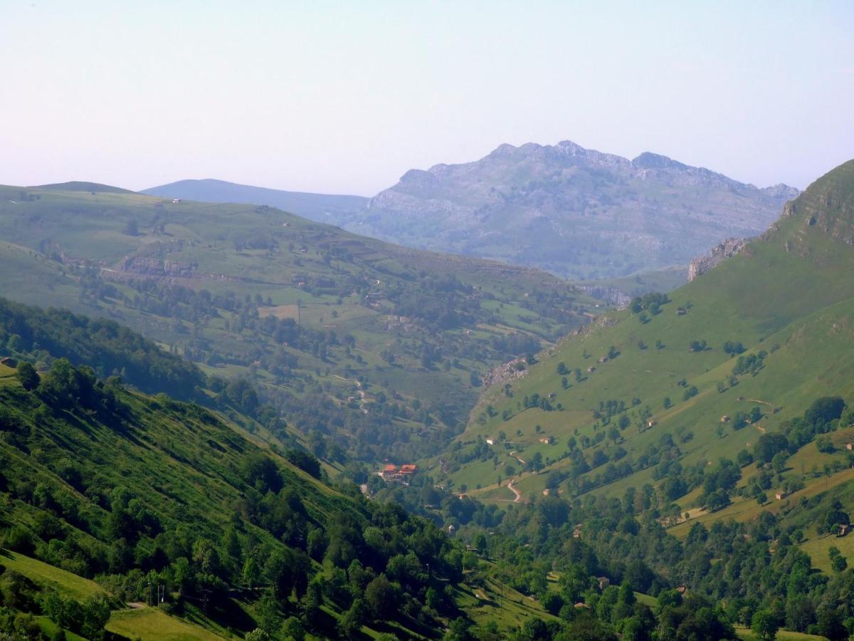 Las Hayucas San Roque de Ríomiera Exteriér fotografie