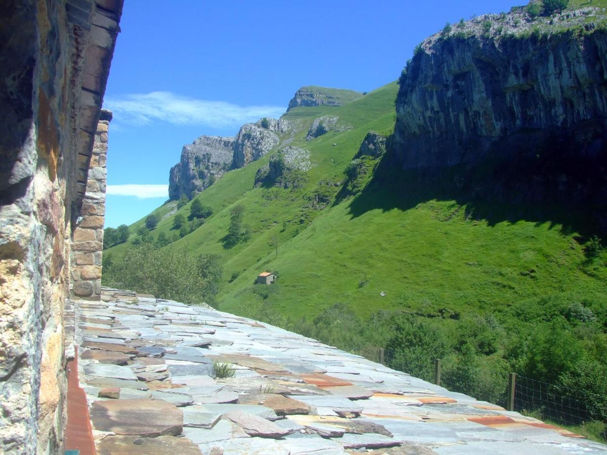 Las Hayucas San Roque de Ríomiera Exteriér fotografie